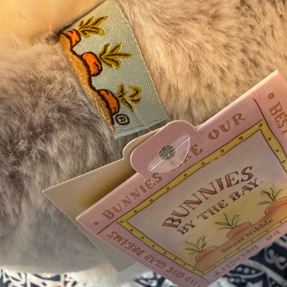 Bunnies by the Bay gray ‘Sweet Nibble’ Bunny plush NWT - Picture 15 of 15
